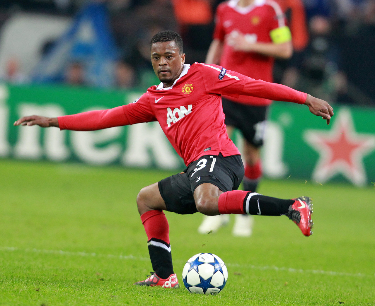 不仅标志着 不仅标志着